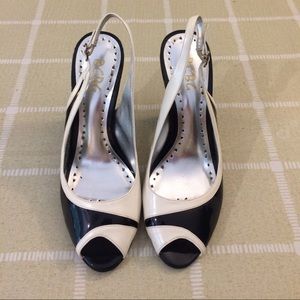 BCBG Black and White Heels. Women’s size 8 1/2 B.